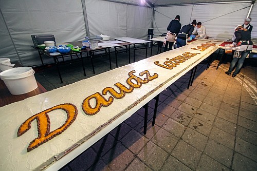 Giant Cake, Latvia 96 Giant Cake, Latvia 96
