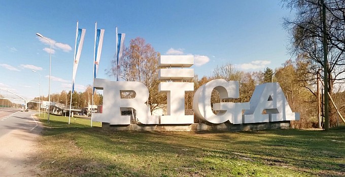 Riga Sign; Equality